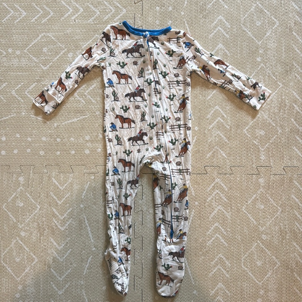 Cute Cowboy Print Bamboo Zipper Pajamas 12-18 months